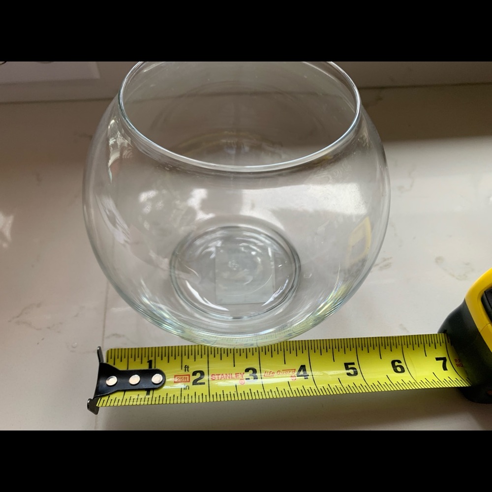 2 Glass bowls - Picture 3 of 7